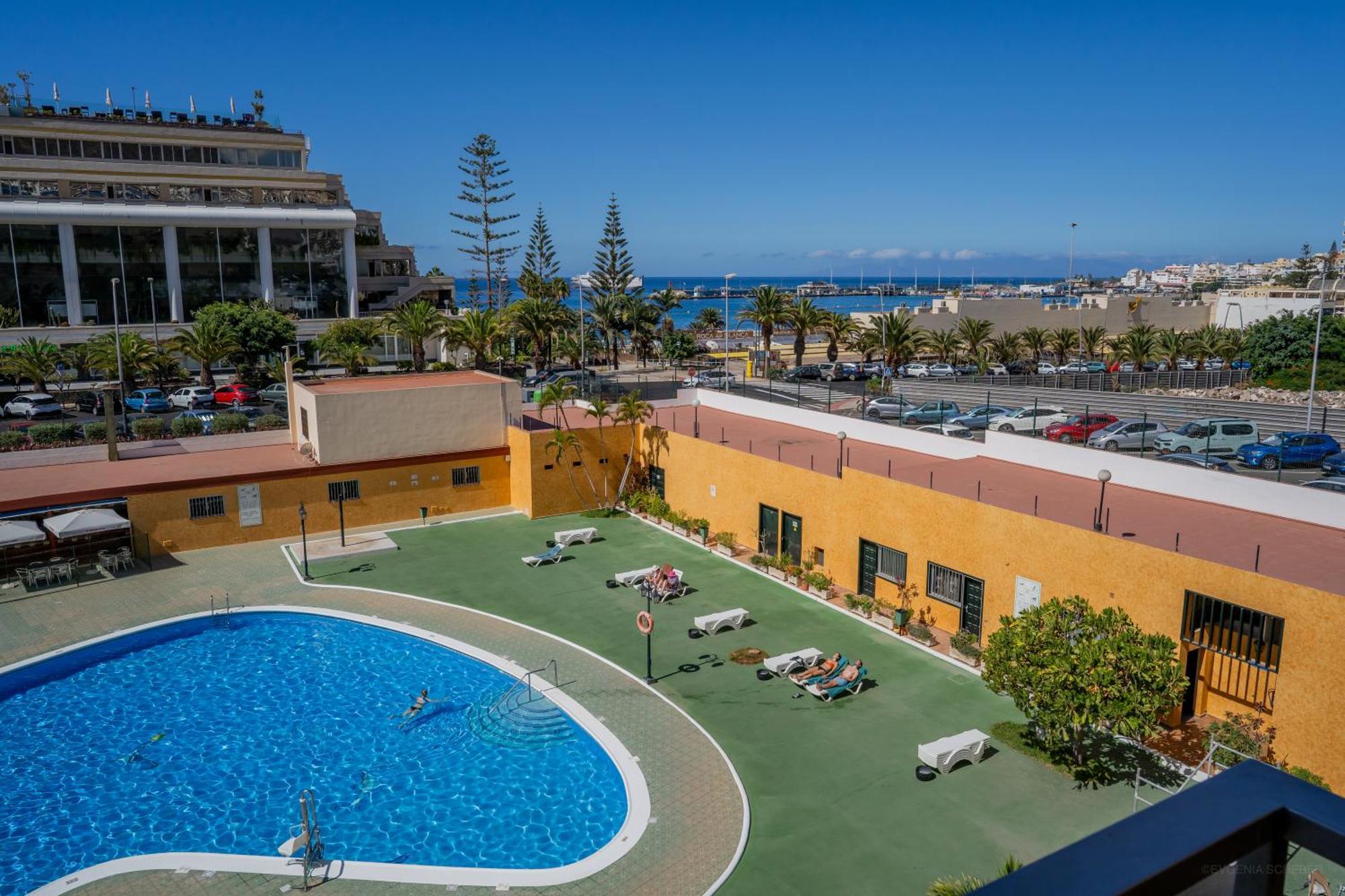 Apartments In Los Cristianos, Tenerife, Canary Islands Los Cristianos  Zewnętrze zdjęcie